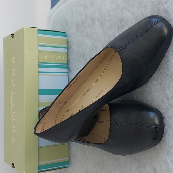 Trotters Shoes - TROTTER, 9W leather shoes